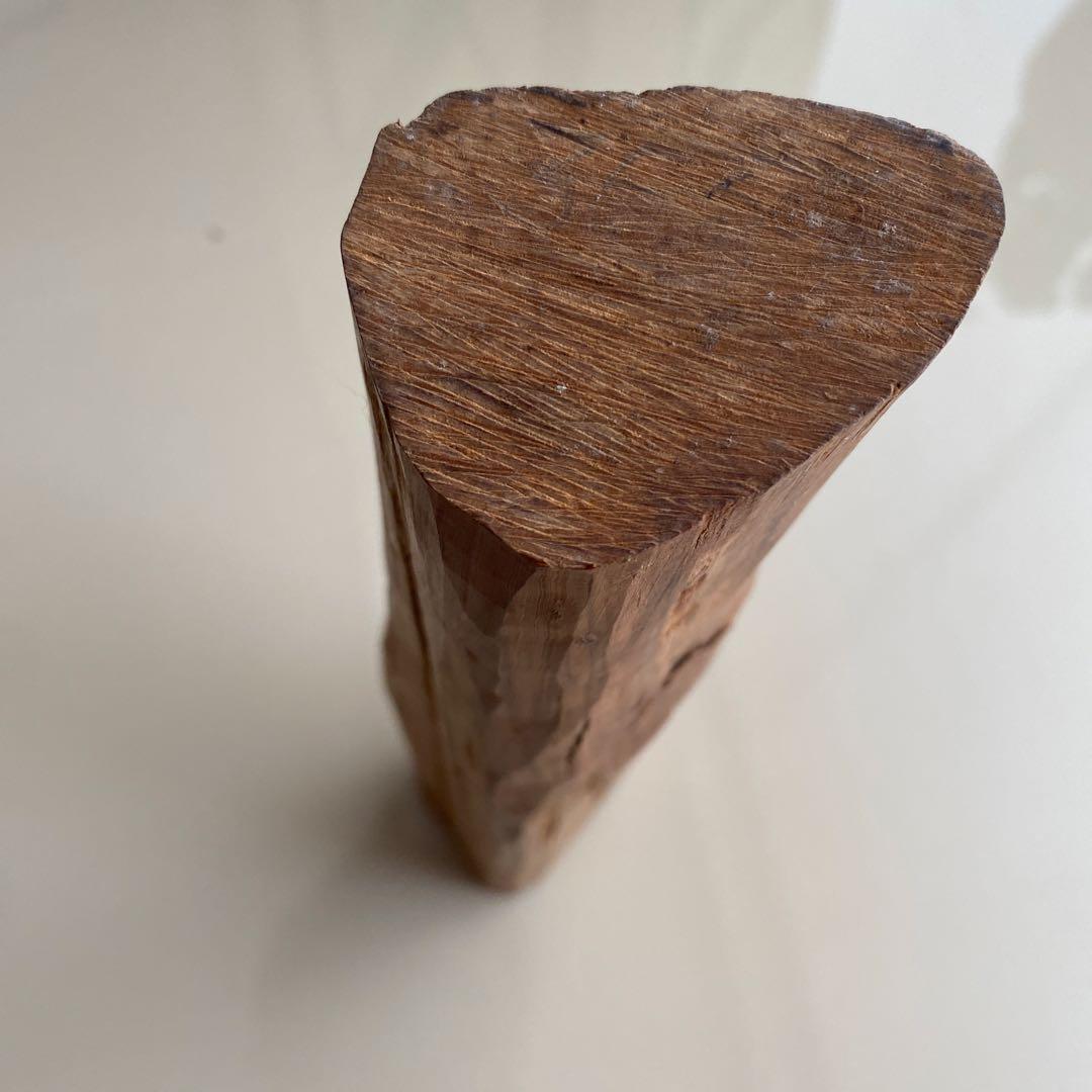 白檀の原木　345g