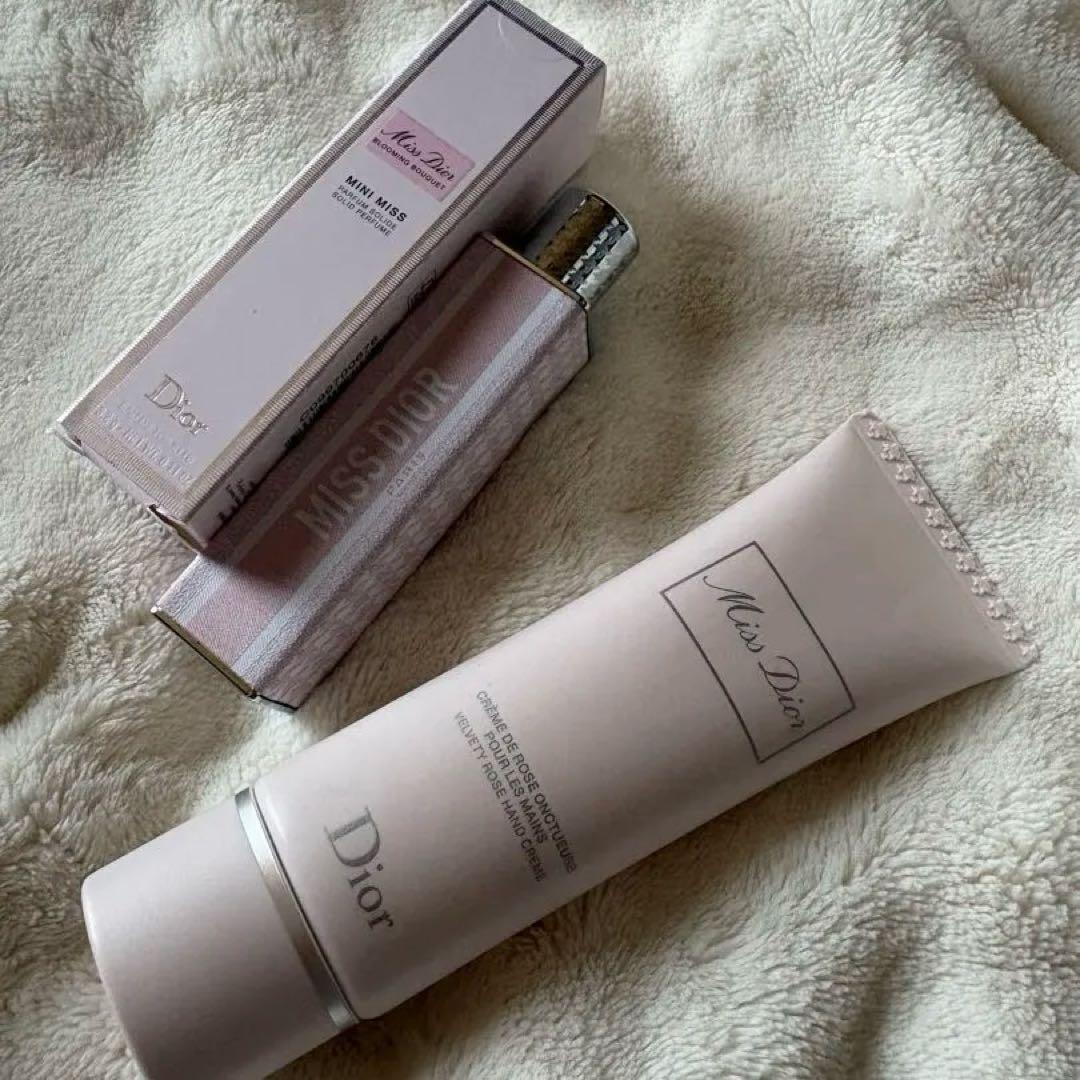 Miss Dior ハンドクリーム・パフュームセット
