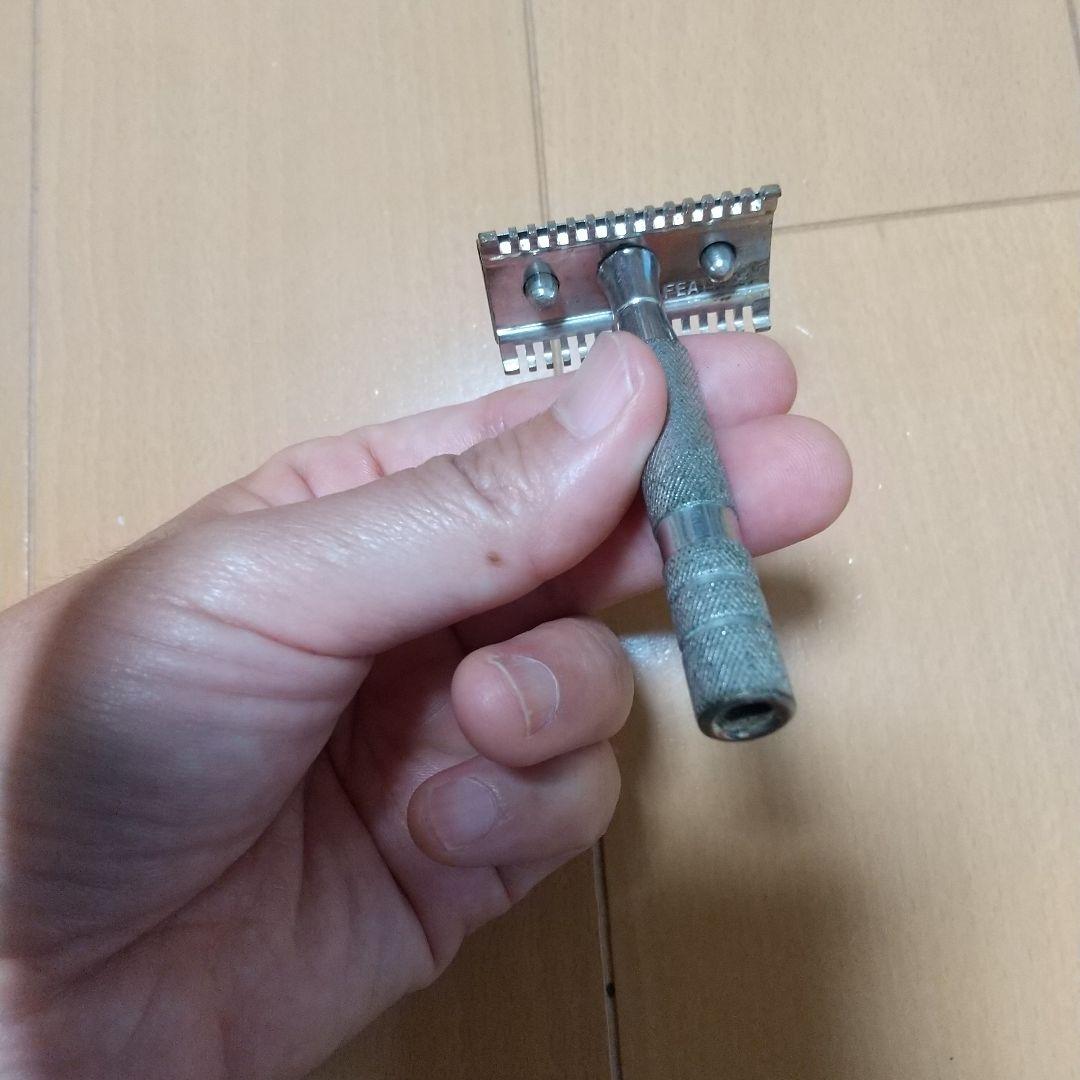 昔のカミソリホルダー、金属、昭和レトロ