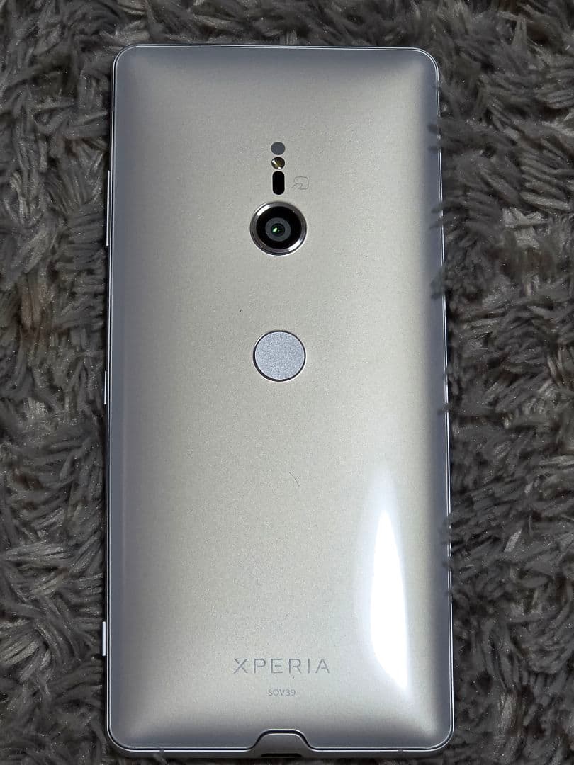 SONY Xperia XZ3 SOV39SIMフリー　動作不良無し画面焼け無し