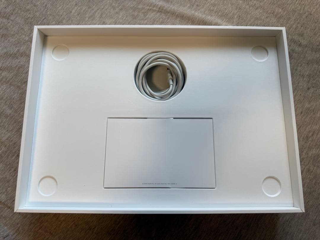 【美品】MacBook Air（M1,2020） 13.3㌅ バッテリー良好