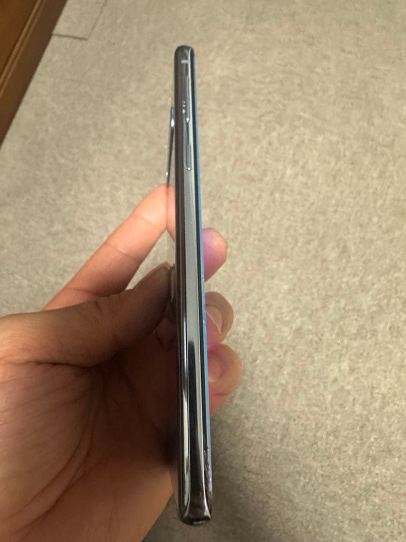 Samsung Galaxy S10 画面割れ···あり