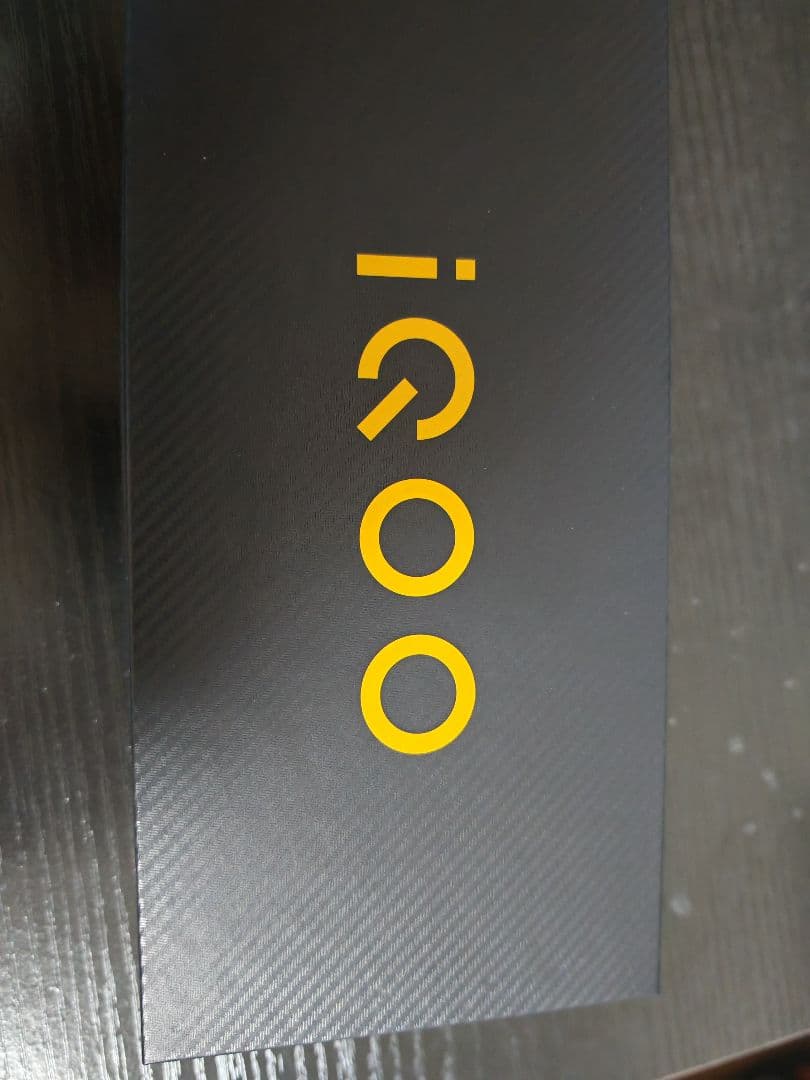 vivo iQOO 10 12+256 スマホ Android ケース7 個+箱