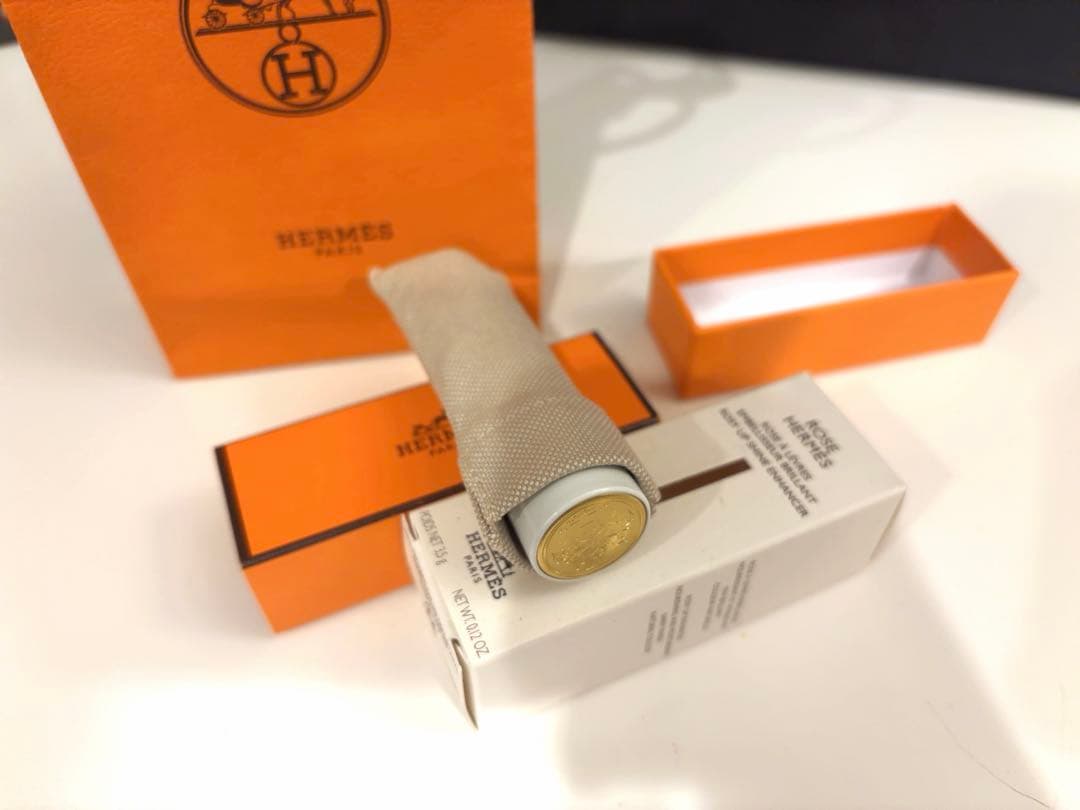 HERMES リップ 27 ローズ・コンフェティ