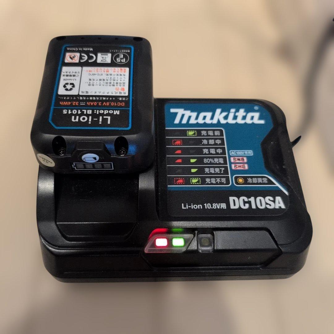 Makita スティッククリーナー 　CL107FD　サイクロンアタッチメント