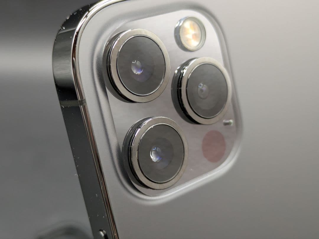 YY Apple iPhone 12 Pro 256GB 本体