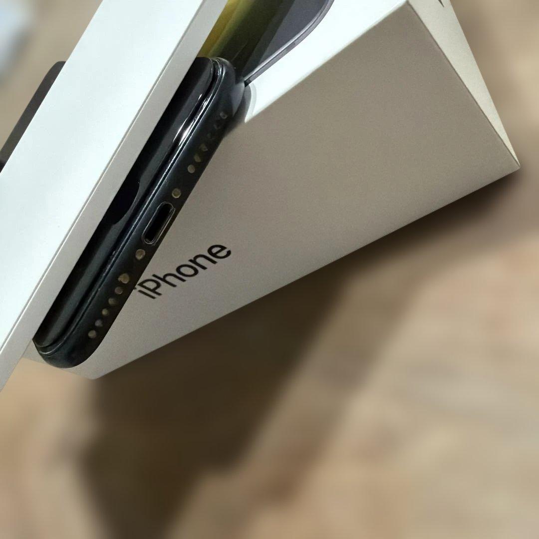 (中古) iPhoneSE （第2世代） 64GB ブラック