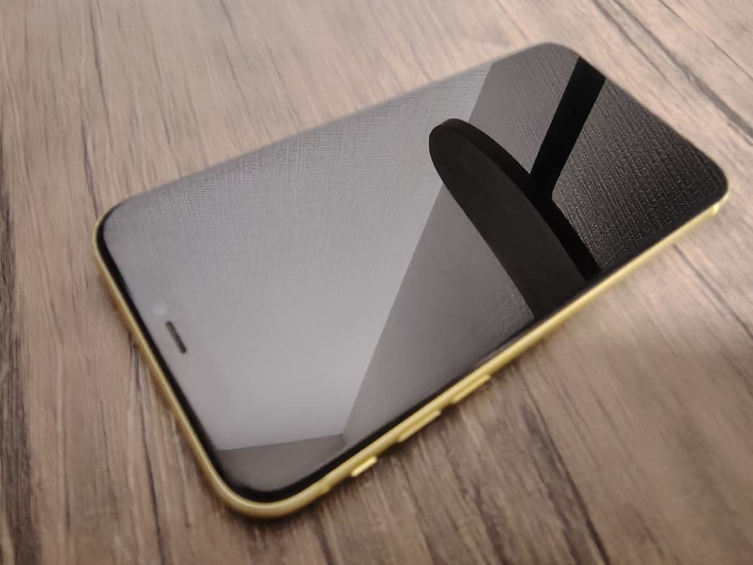 中古 iPhone 11 イエロー128ギガ SIMフリー Apple
