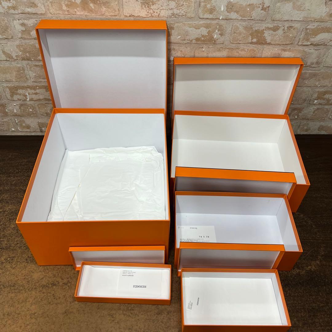 プ*読様 E4【used】HERMES 空箱　特大　リボン　ボックス　ピコタン？