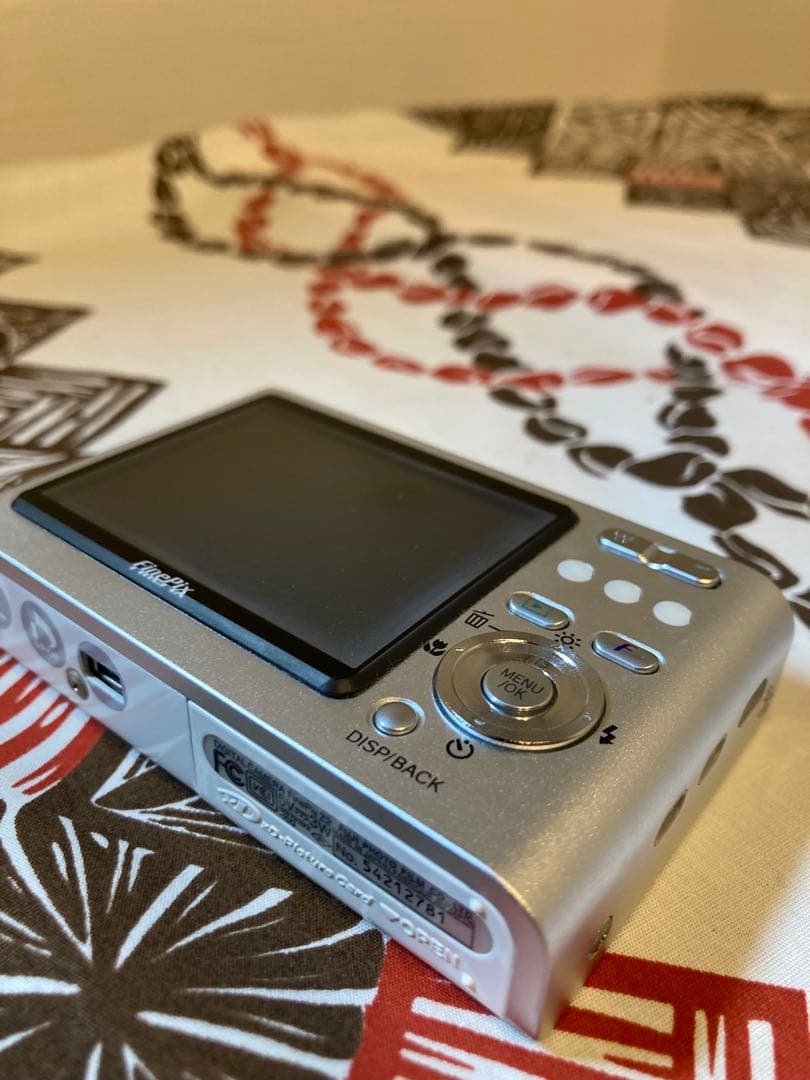【美品！】FUJIFILM FINEPIX Z2!c25017