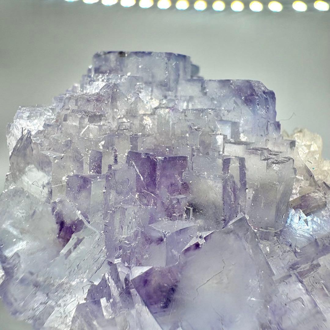 619 中国　ヤオガンシャン産　フローライト　古代都市結晶