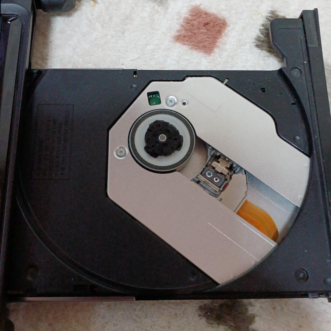 富士通LIFEBOOK AH56/C FMVA56CBG Windows11