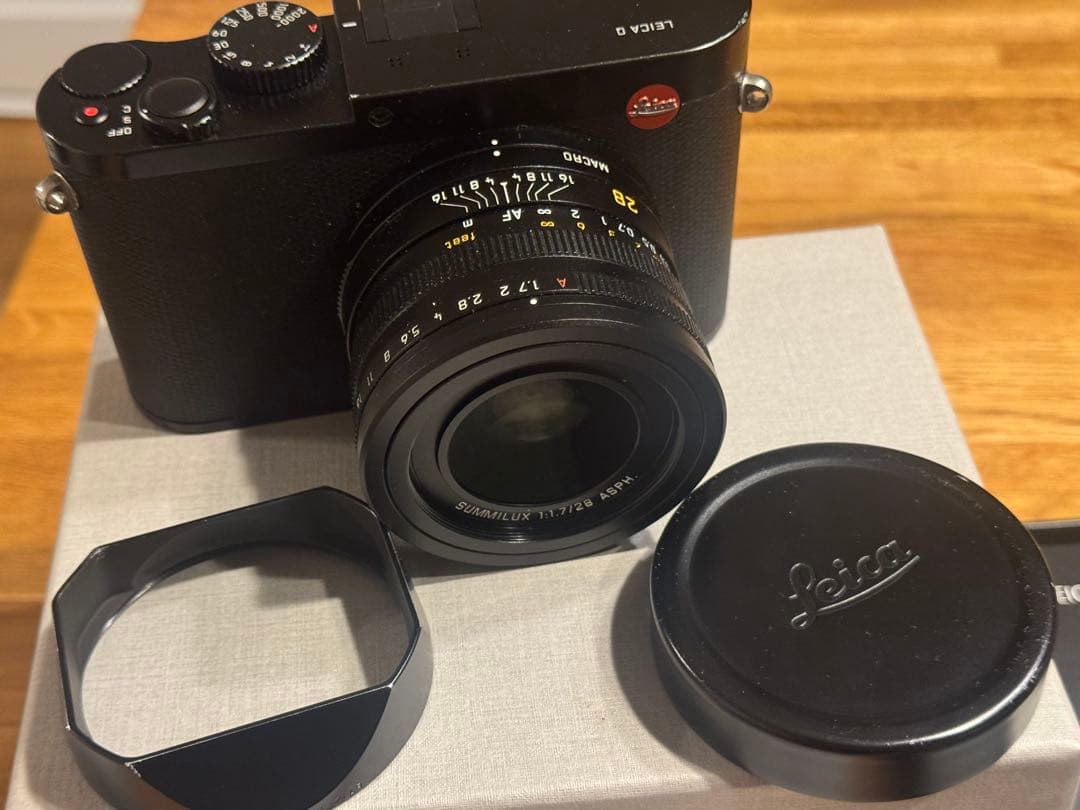 Leica Q 難あり(撮影に影響はありません)