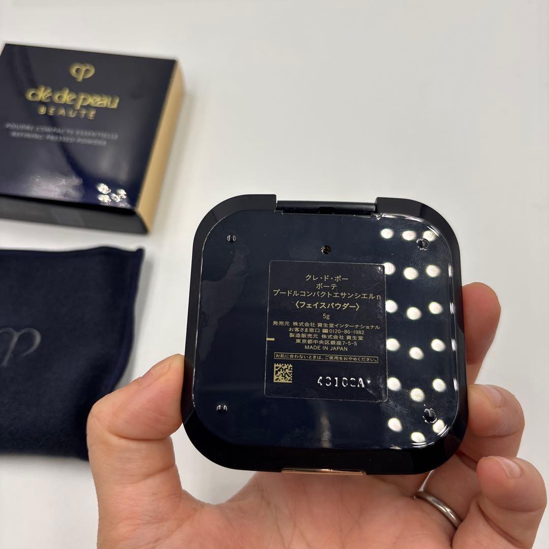 クレドポーボーテ プードルコンパクト エサンシエルn フェイスパウダー