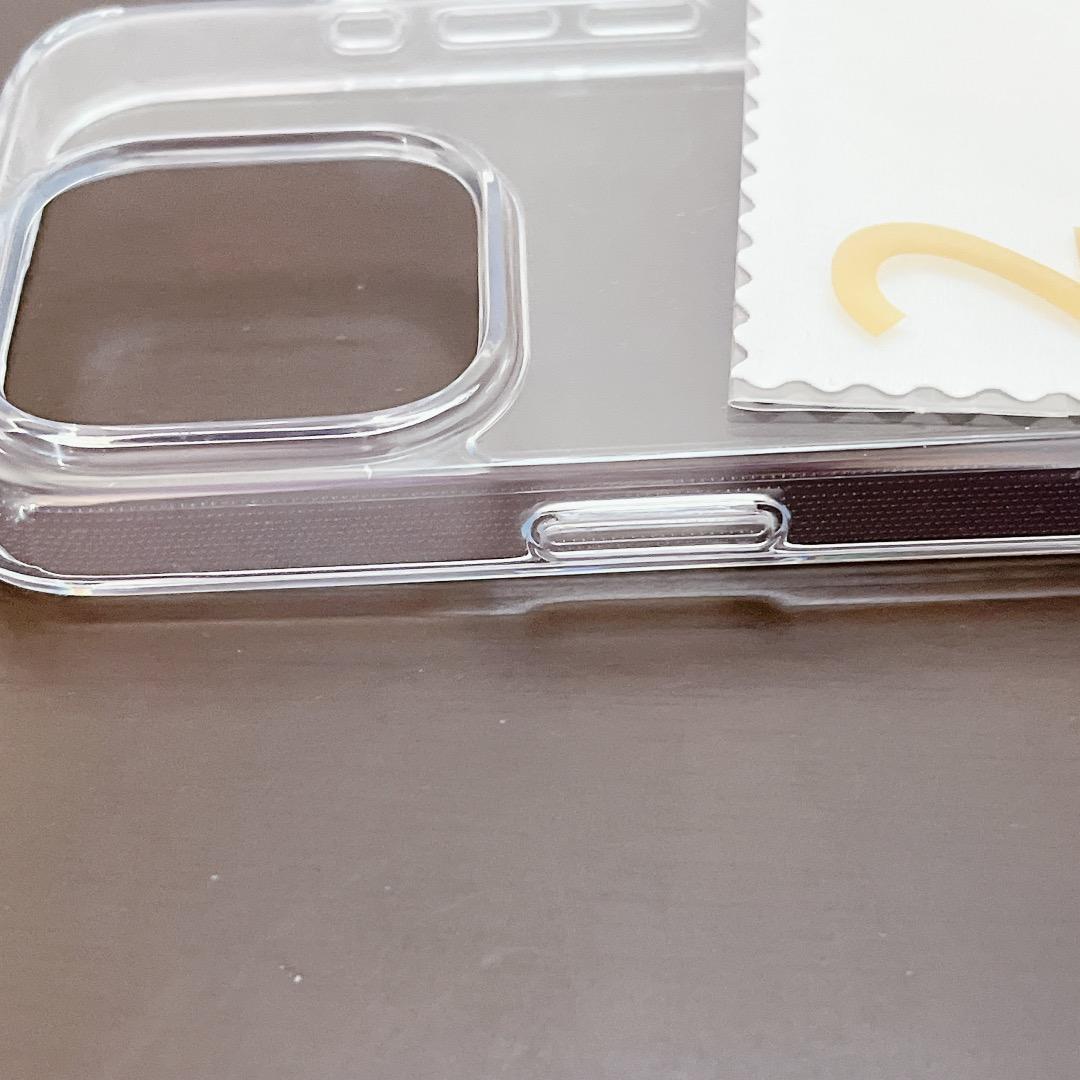 iPhone 15 Pro ケース 耐衝撃 ストラップホール付き
