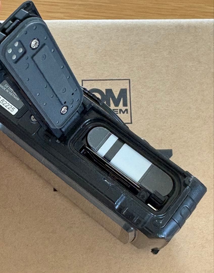 デジタルカメラ OLYMPUS OM SYSTEM TG-7