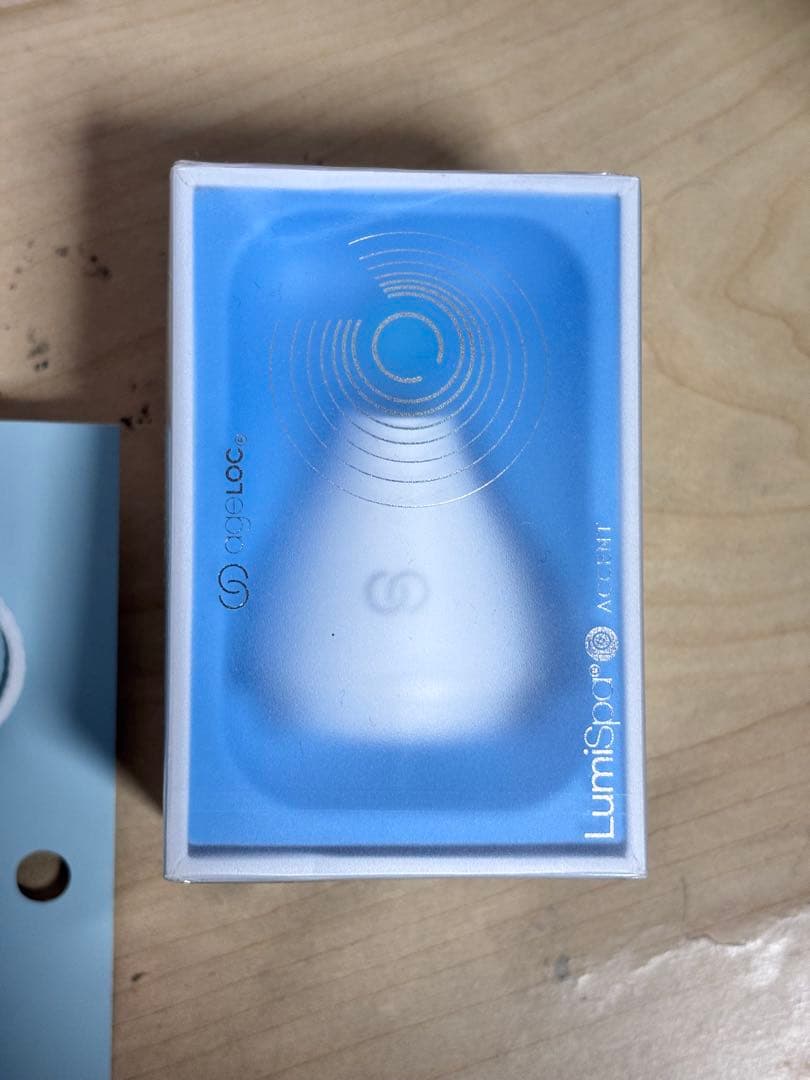 ニュースキンNU SKIN ルミスパio 美容器具