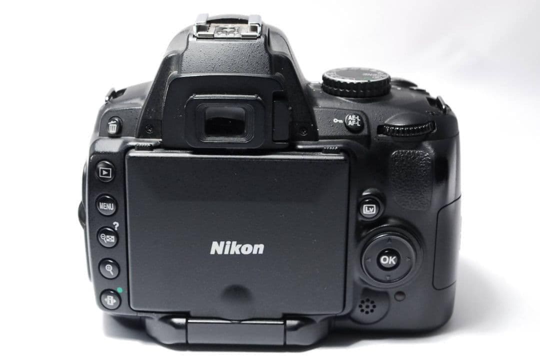♥すぐ使える♥Nikon D5000♥ 手ブレ補正＆AF対応 標準レンズセット