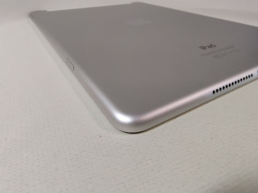 iPad AIR2 第2世代 アイパッド 箱付き美品
