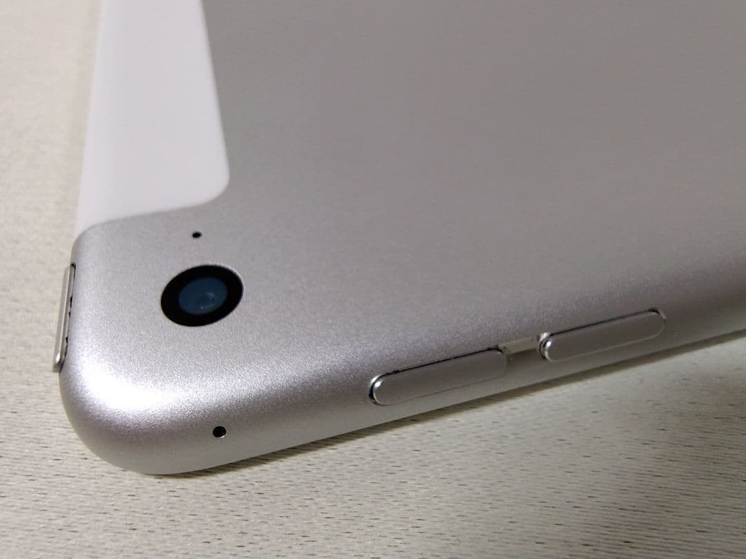 iPad AIR2 第2世代 アイパッド 箱付き美品