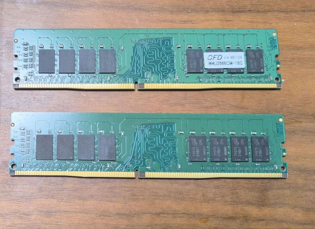 d*3様 【ジャンク】crucial DDR4-2666 UDIMM 16GB×