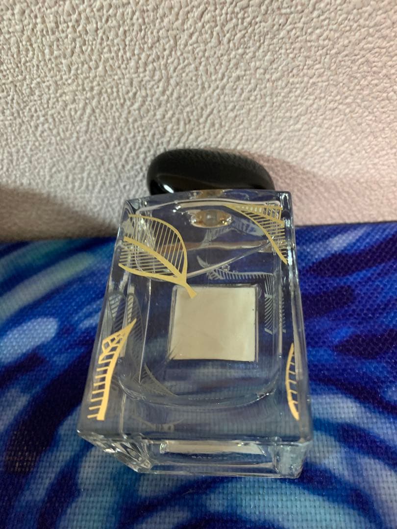 アルマーニ プリヴェ ユーロン オードトワレ100ml 限定品