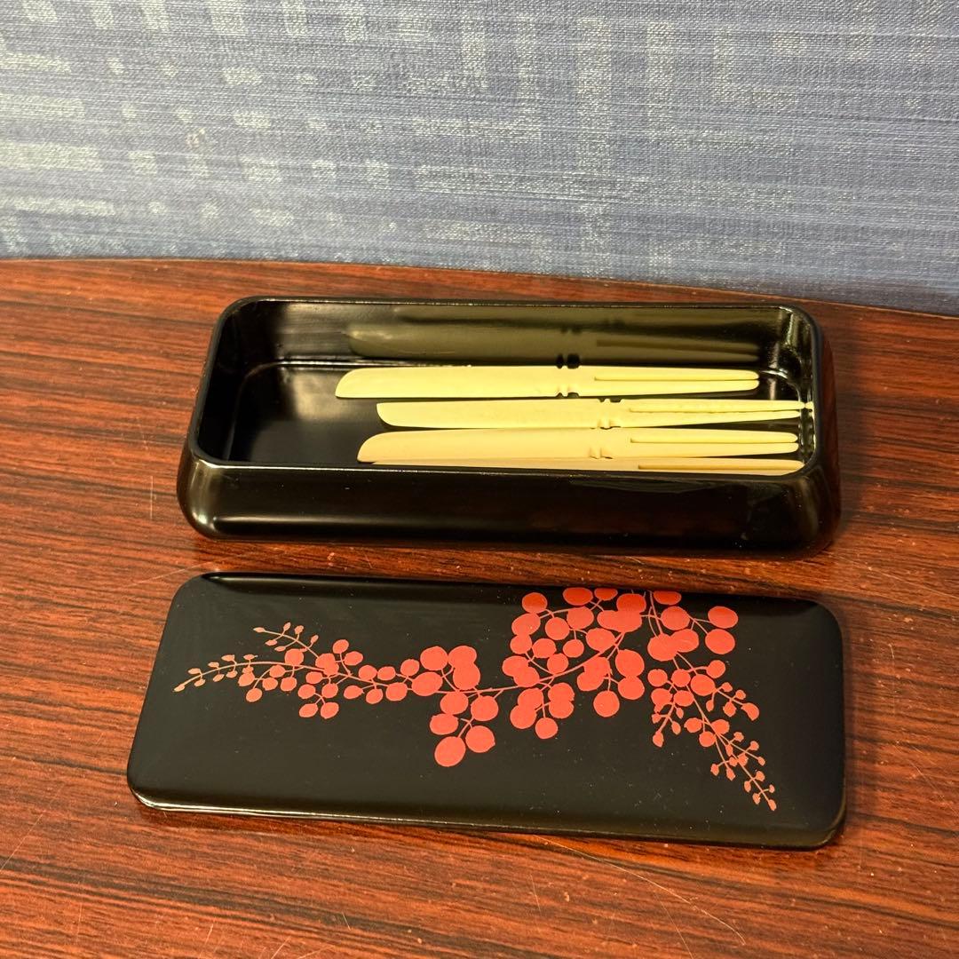 漆器 お盆＆小皿セット 南天柄 黒塗り 和モダン 菓子器揃 来客用　惣黒