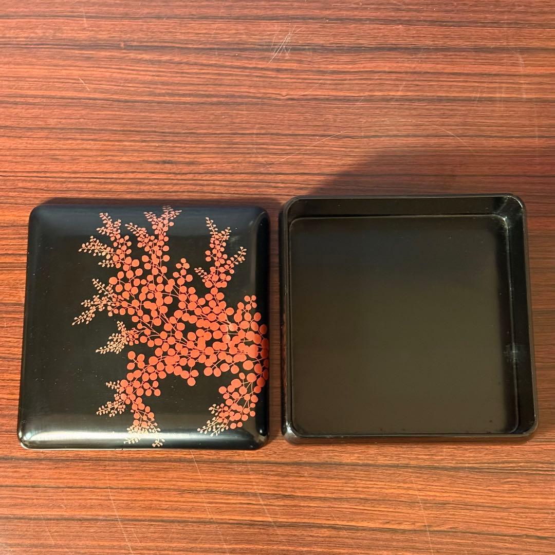 漆器 お盆＆小皿セット 南天柄 黒塗り 和モダン 菓子器揃 来客用　惣黒