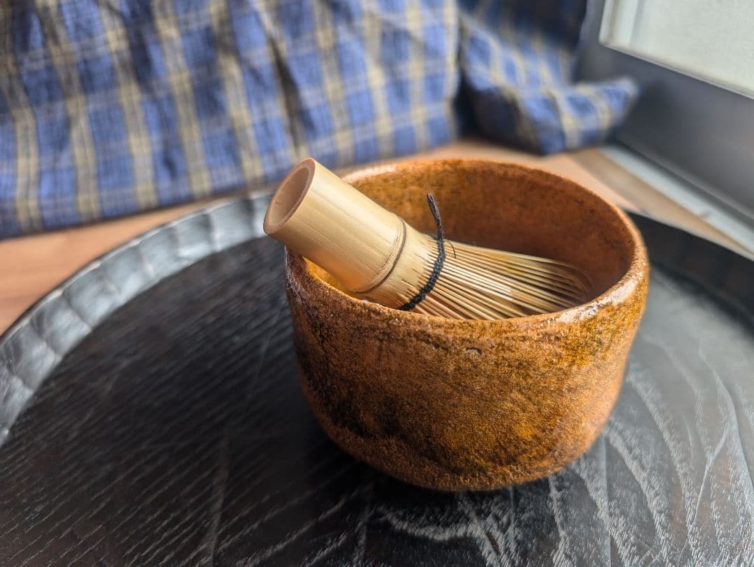 大樋焼　茶碗　春日山窯　開発文明作　共箱、布あり