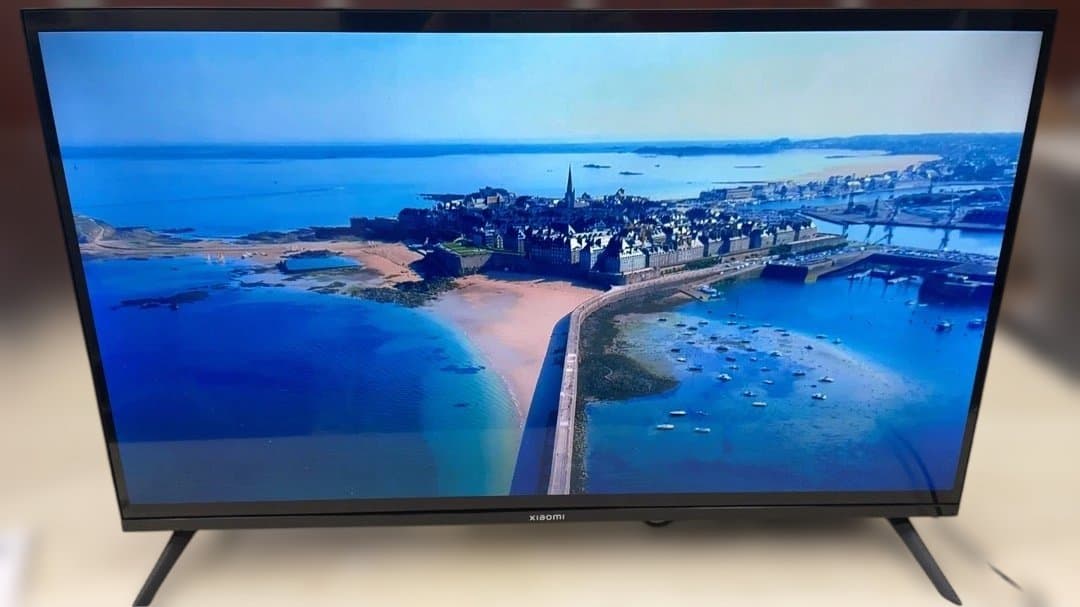 ★中古格安！Xiaomi スマートテレビ　L32M8-A2TWN　2023年製