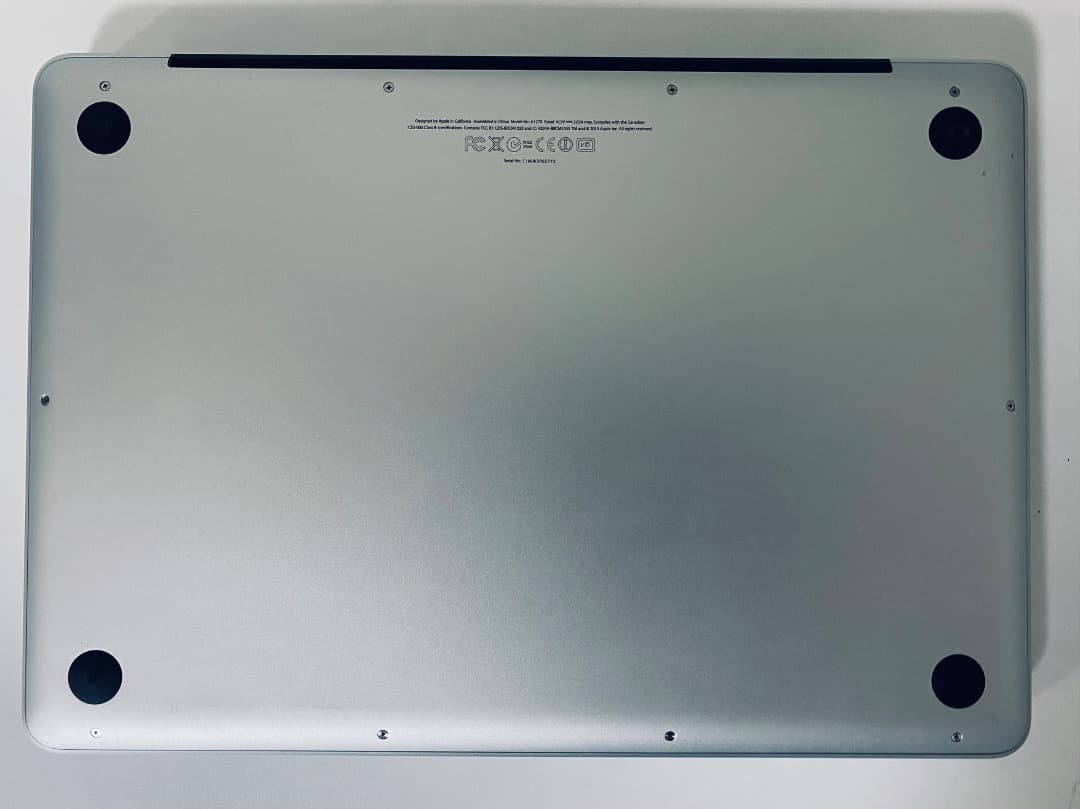 Apple MacBook Pro シルバー