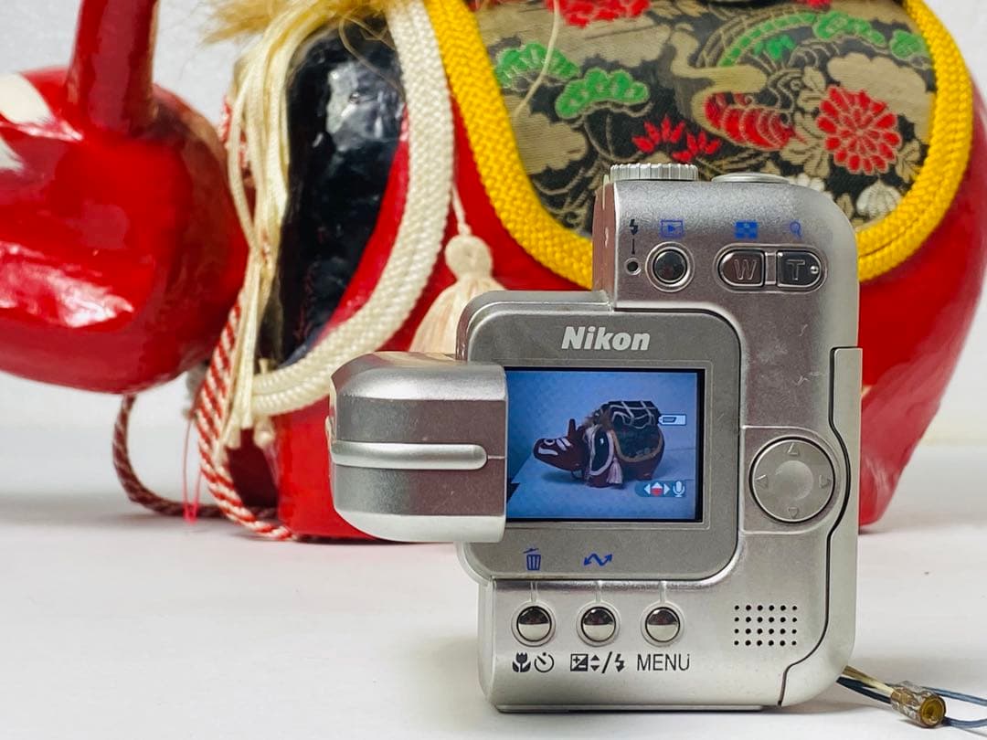 Nikon COOLPIX SQ ニコン デジタルカメラ デジカメ ジャンク