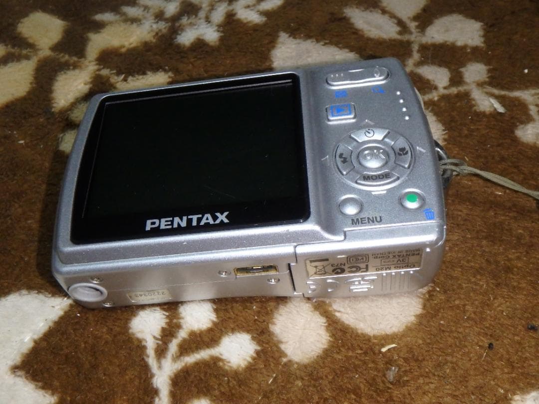 動作品 PENTAX OPTIO M20 デジタルカメラ　乾電池駆動