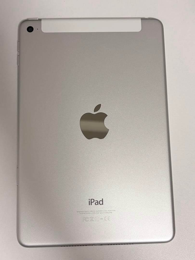 キ*ド様 美品 Apple iPad mini 4 (64GB)