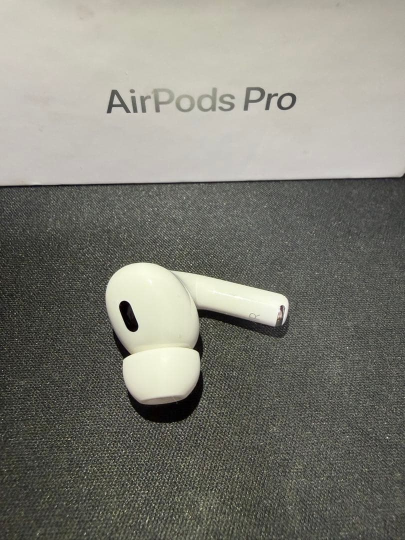 AirPods Pro 第2世代　右耳のみ　1
