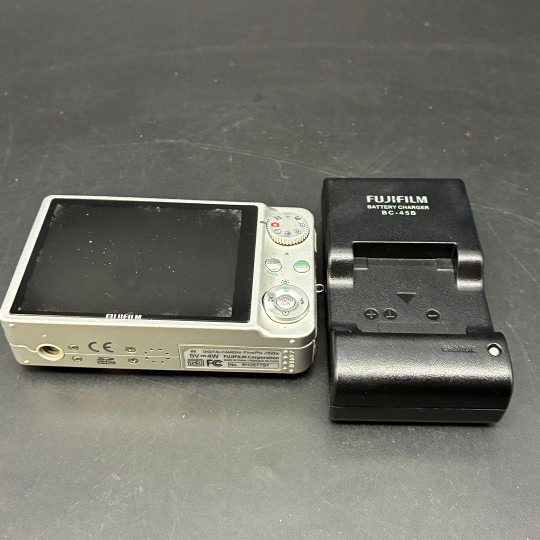 【動作OK】FUJIFILM FINEPIX J150w デジタルカメラ充電器付