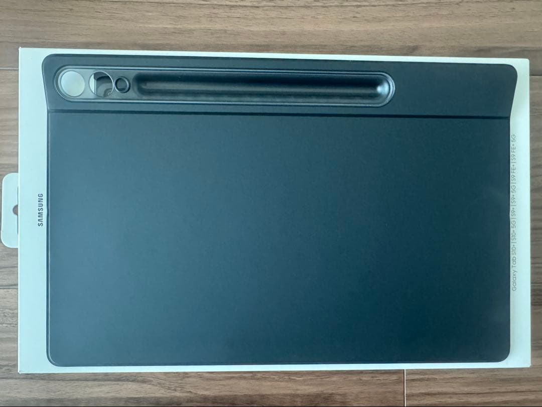 【おまけ付】GalaxyTabS10+ Book Cover Keyboard
