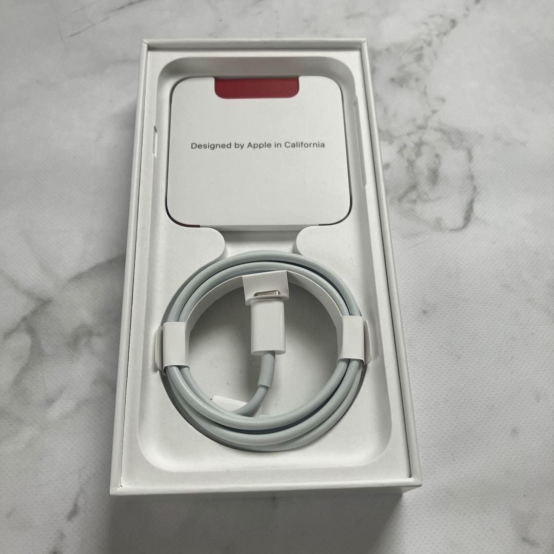 美品 iPhone SE 第3世代 64GB SIMフリー レッド