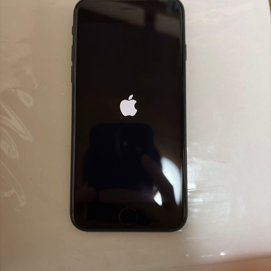 iPhone SE 第3世代 ブラック 64GB SIMフリー 本体