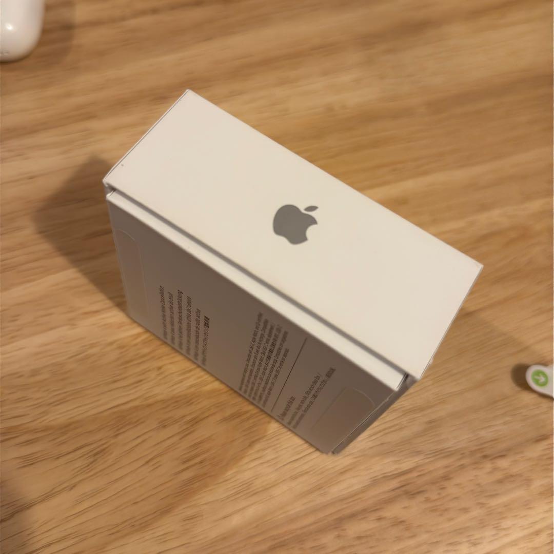 AirPods 4 ノイズキャンセリング 搭載 ACN 本体 Apple