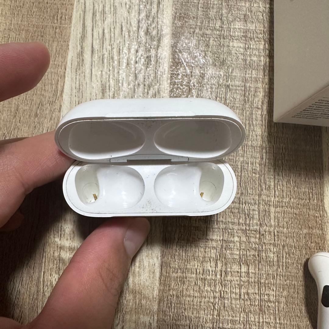 Apple AirPods Pro 本体 ホワイト 第一世代