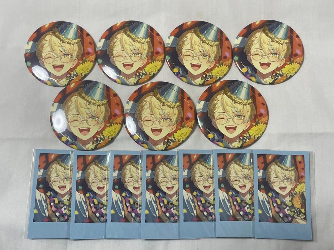 【お値下げ中】緋八マナ　誕生日グッズ2025 缶バッジ　チェキ風カード