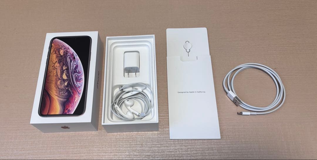 み*ん様 『美品』iPhone XS 512GB