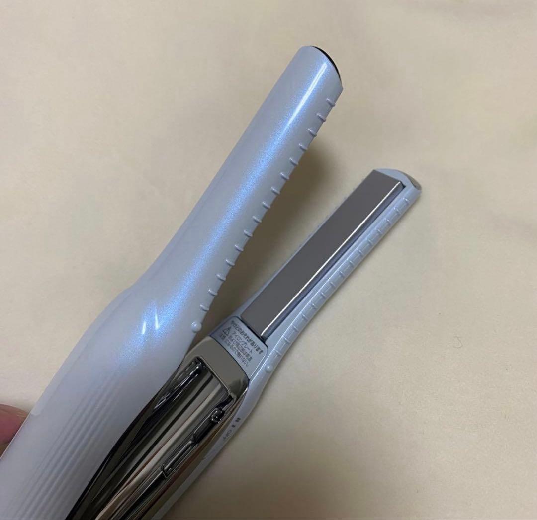 【美品‼️値下げ中】ReFa フィンガーアイロンST ホワイト