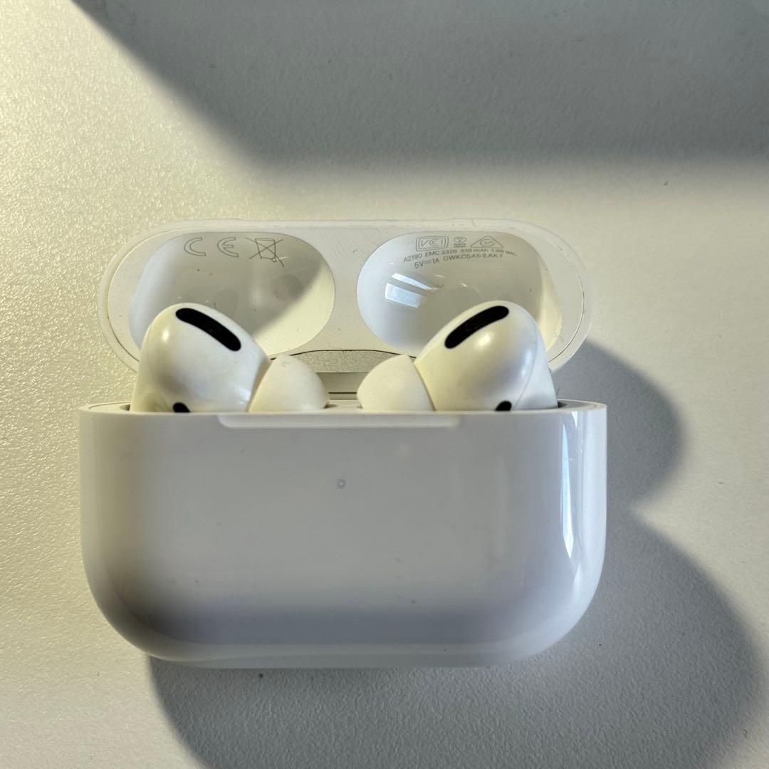 AirPods Pro 第1世代 Lightning 箱付