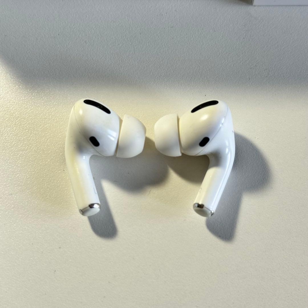 AirPods Pro 第1世代 Lightning 箱付