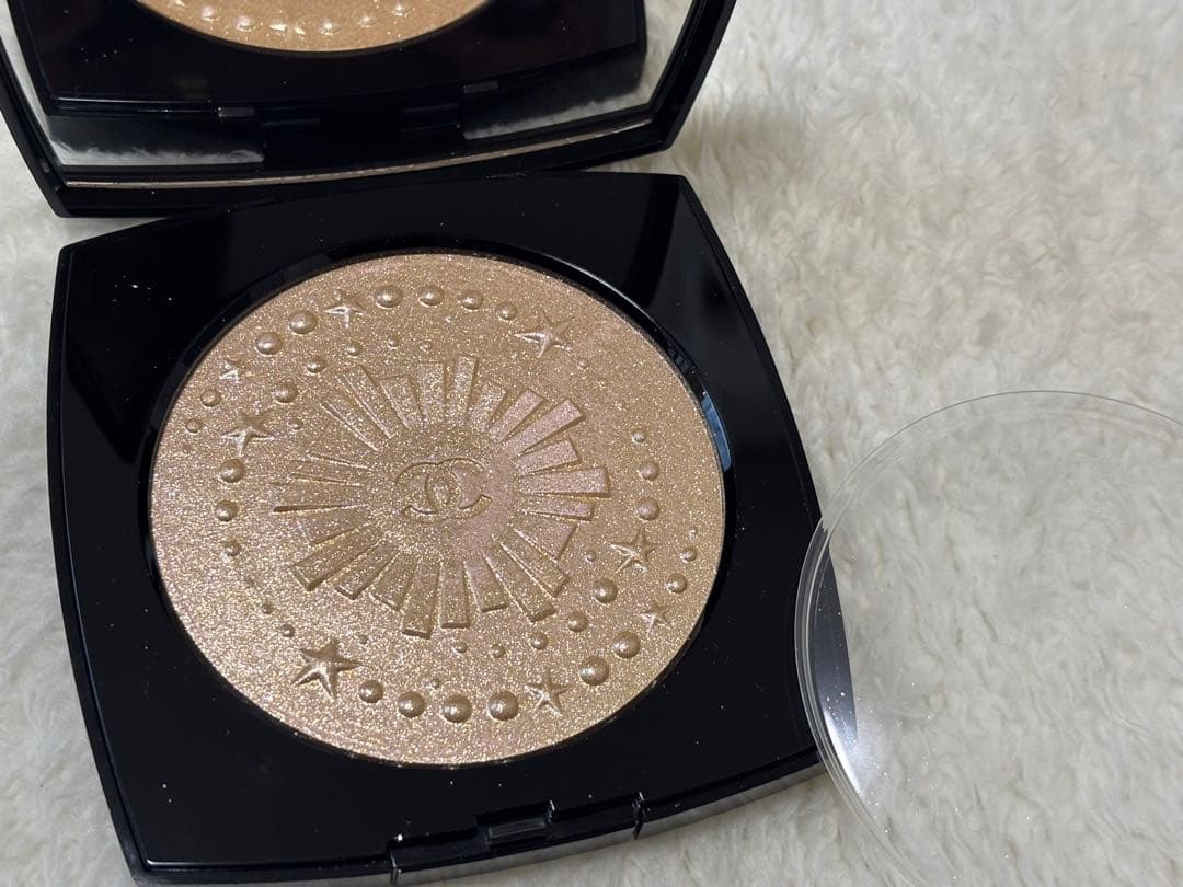 限定品CHANEL DIAMOND DUST ドゥシャネルフェイスパウダー 新品