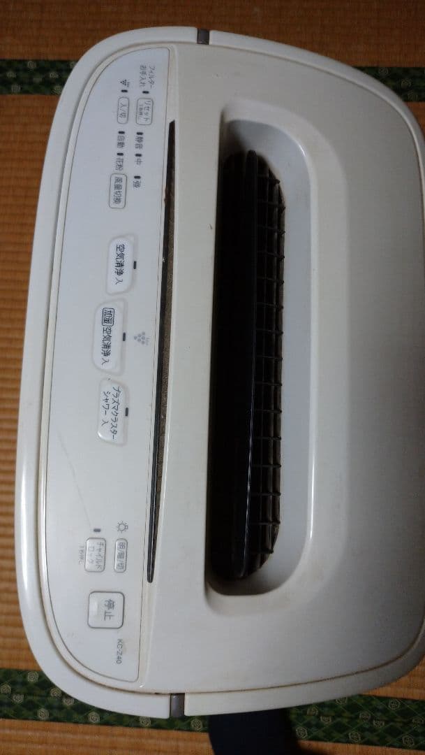 空気清浄機・イオン発生器 SHARP KC-E40-W