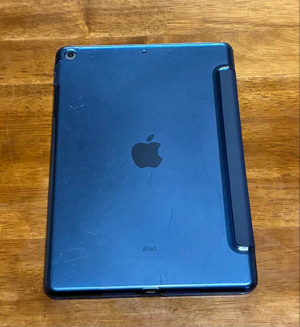 iPad 第9世代 64G 箱付 ケース付