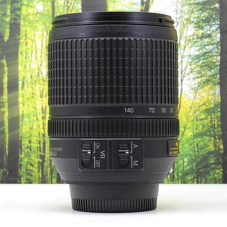 手振れ補正つき遠近両用便利レンズ☆Nikon AF-S 18-140mm
